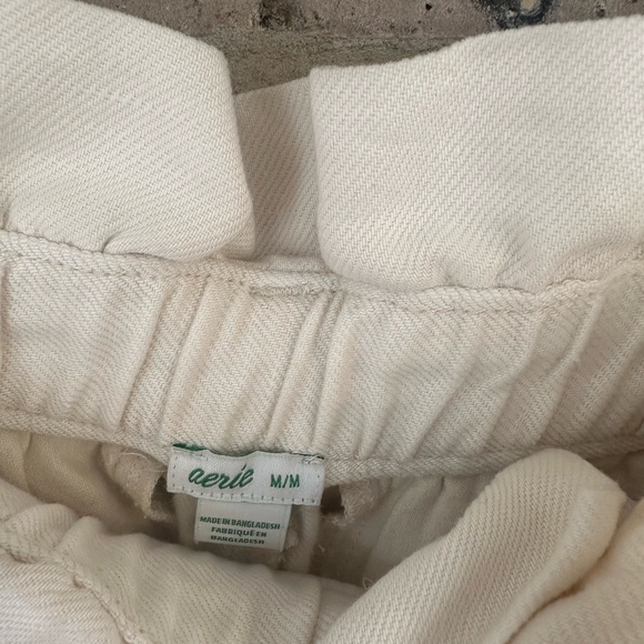 Aerie soft twill high-waisted pants - Picture 4 of 6